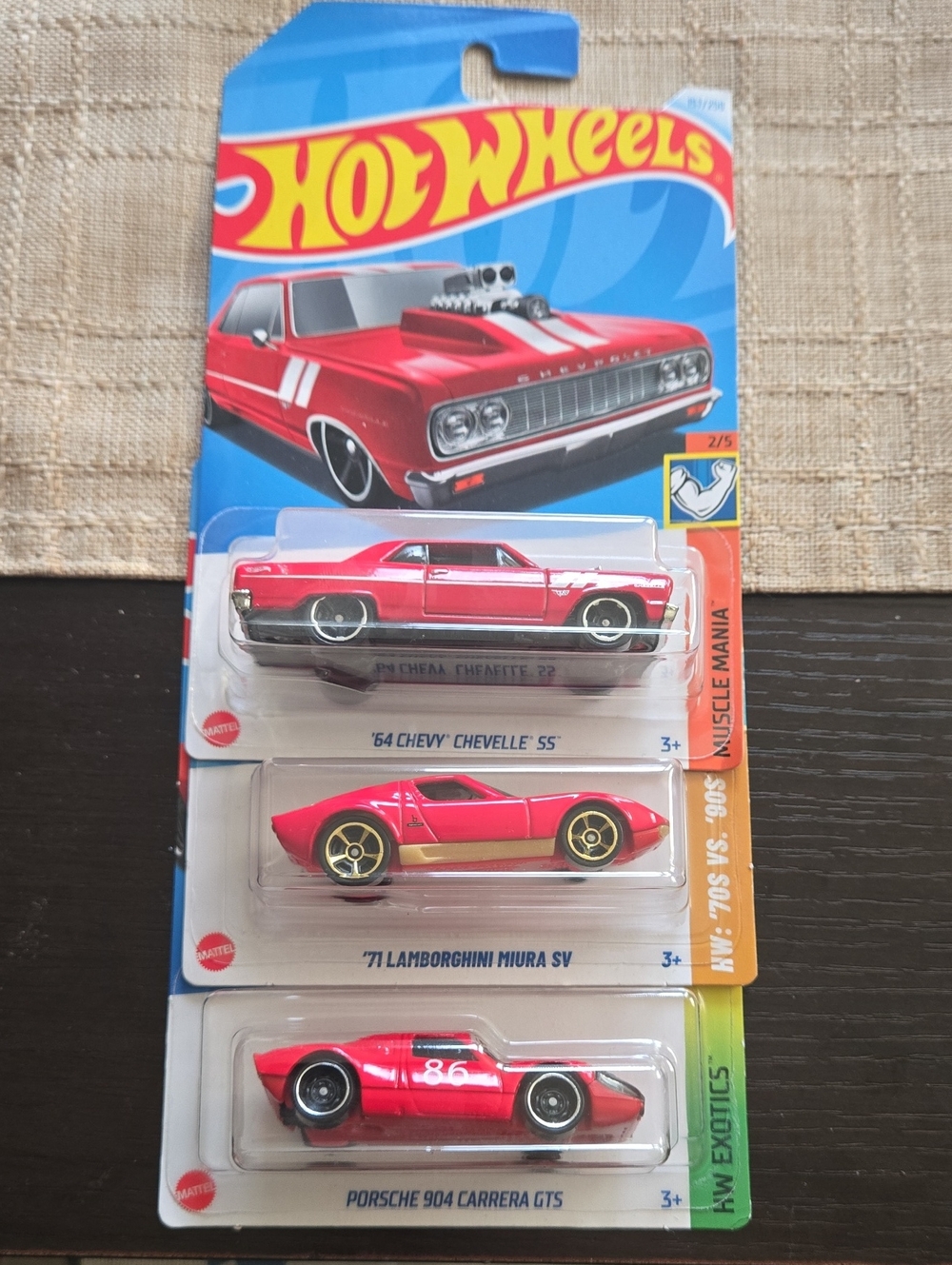 HOTWHEELS BUNDLE CARS RED